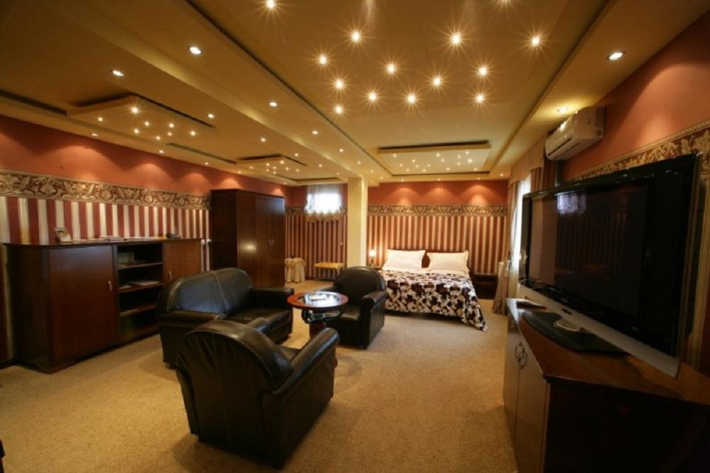 ガーソン ラックス ホテル 写真