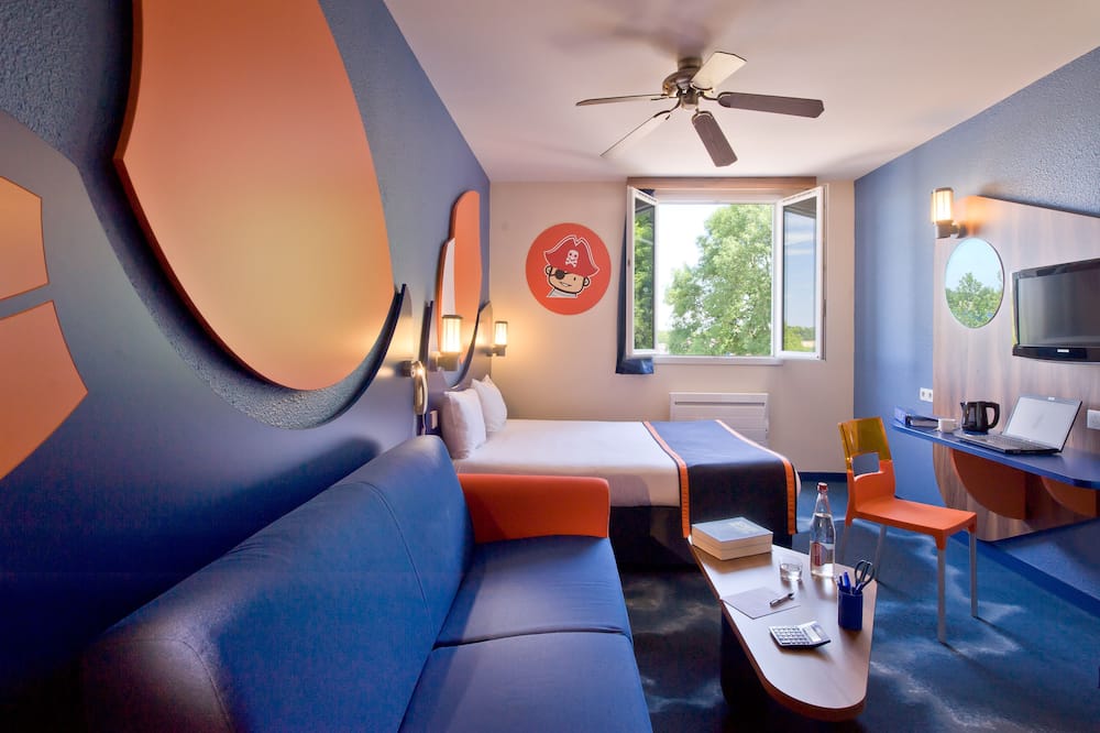 エクスプローラーズ オテル マルヌ ラ ヴァレ 写真