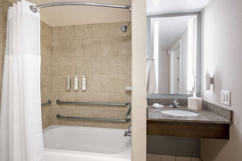 ヒルトン ガーデン イン クリーブランド ダウンタウン 写真