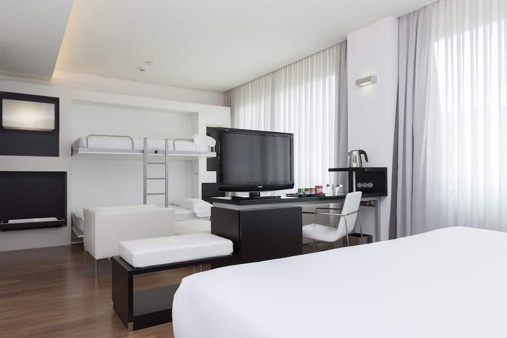 アソール バラハス 写真