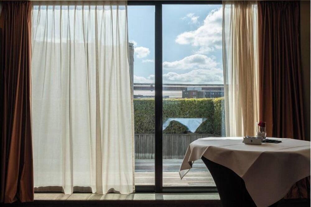 Hyllit Hotel 写真