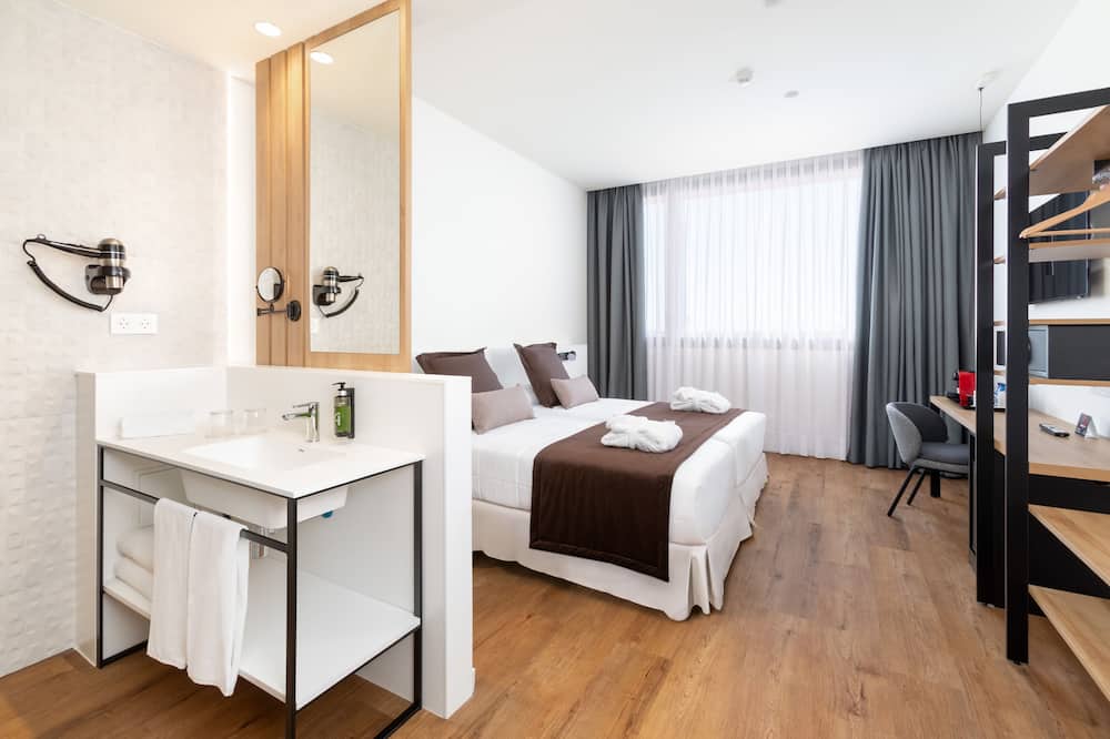 アレクサンドレ フロントエア コングレス 写真