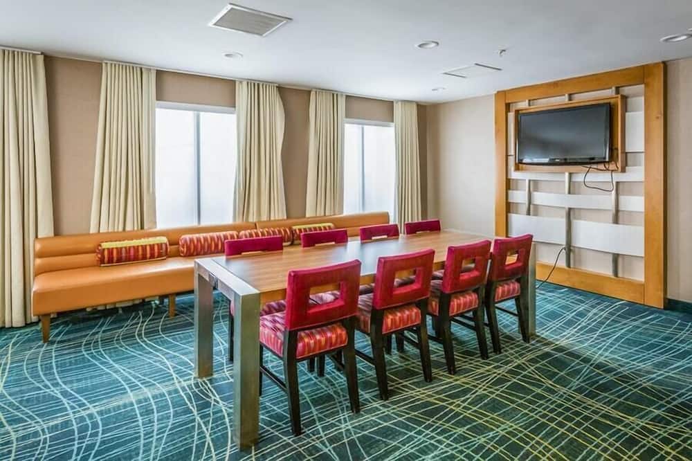 キングス イン & スイーツ メイソン 写真