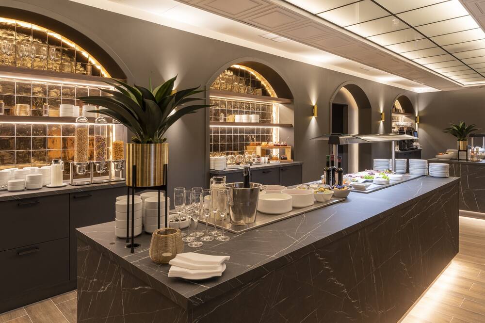 プラザ プレミアム コロンブス ブレーメン 写真