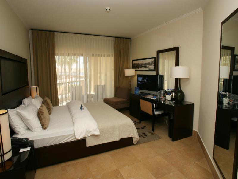 グランド タラ ベイ リゾート アカバ 写真