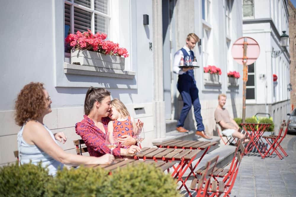 ホテル オーガステン 写真