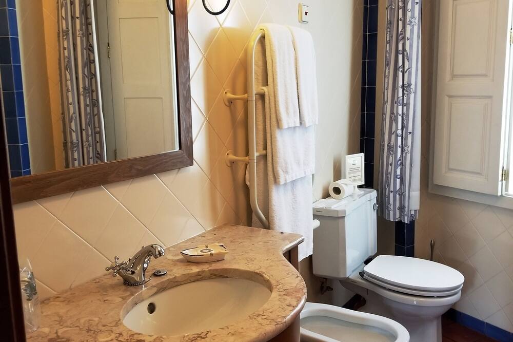 ローレンセズ ホテル 写真