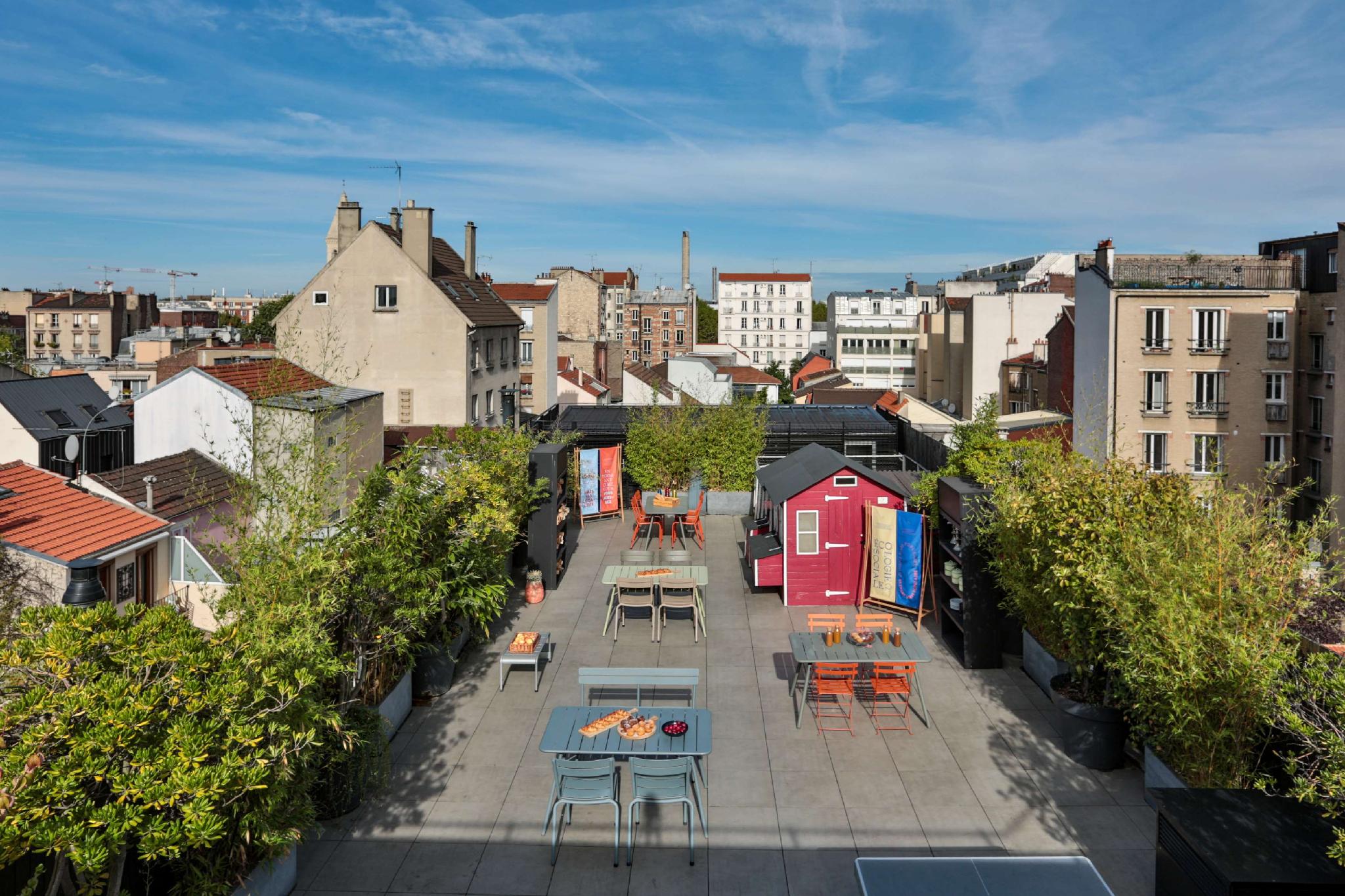 モブ ホテル パリ レ ピュス 写真