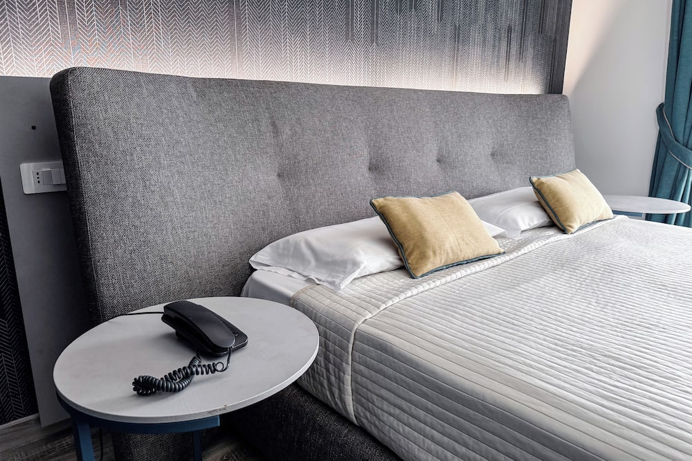 Mediterranea Hotel & Convention Center 写真