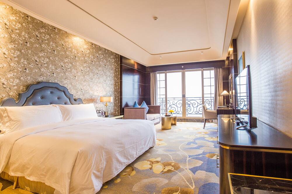 シャトー スター リバー青島 写真