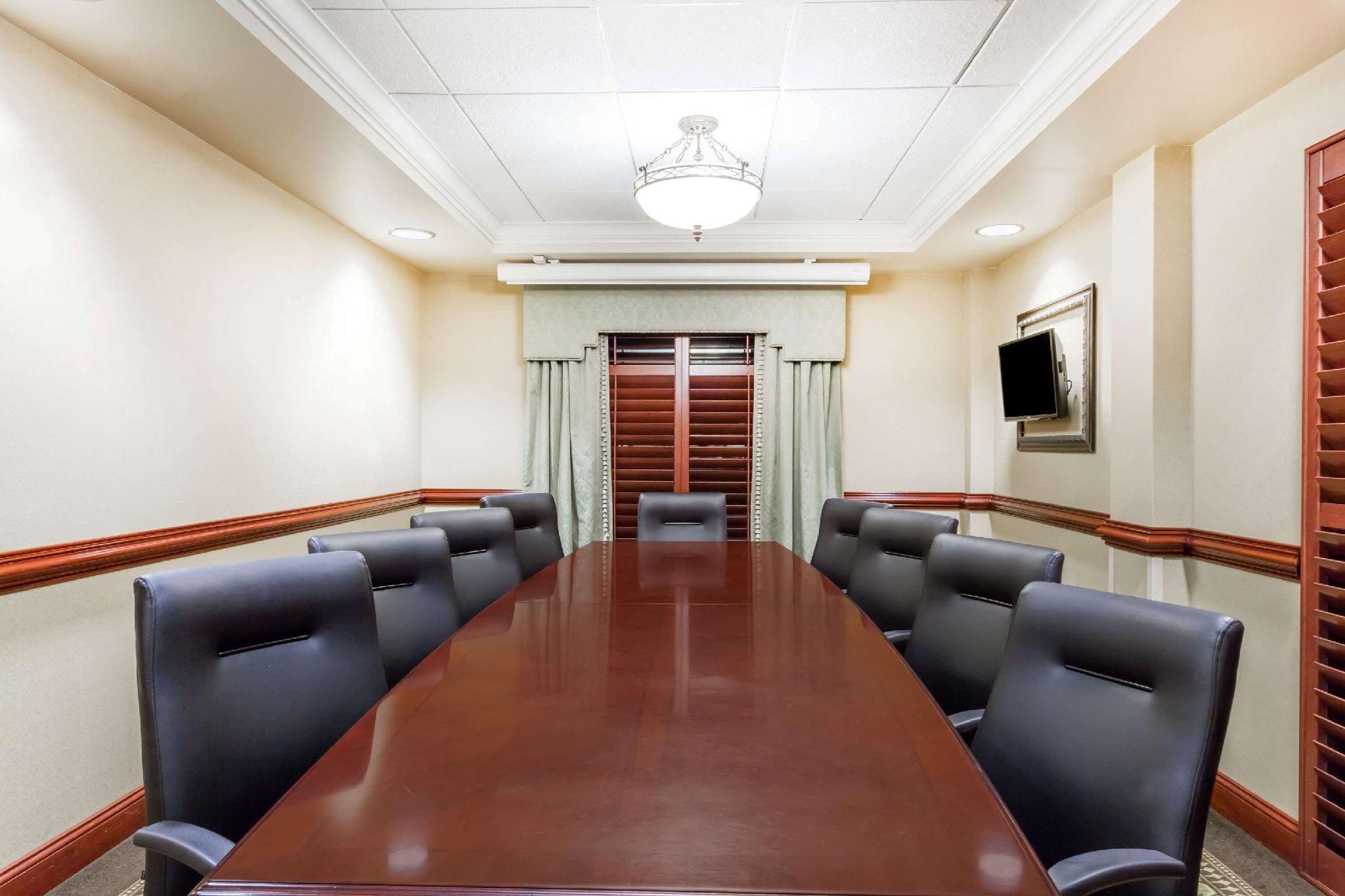 Independents Lexington Expo Hotel By IHG 写真