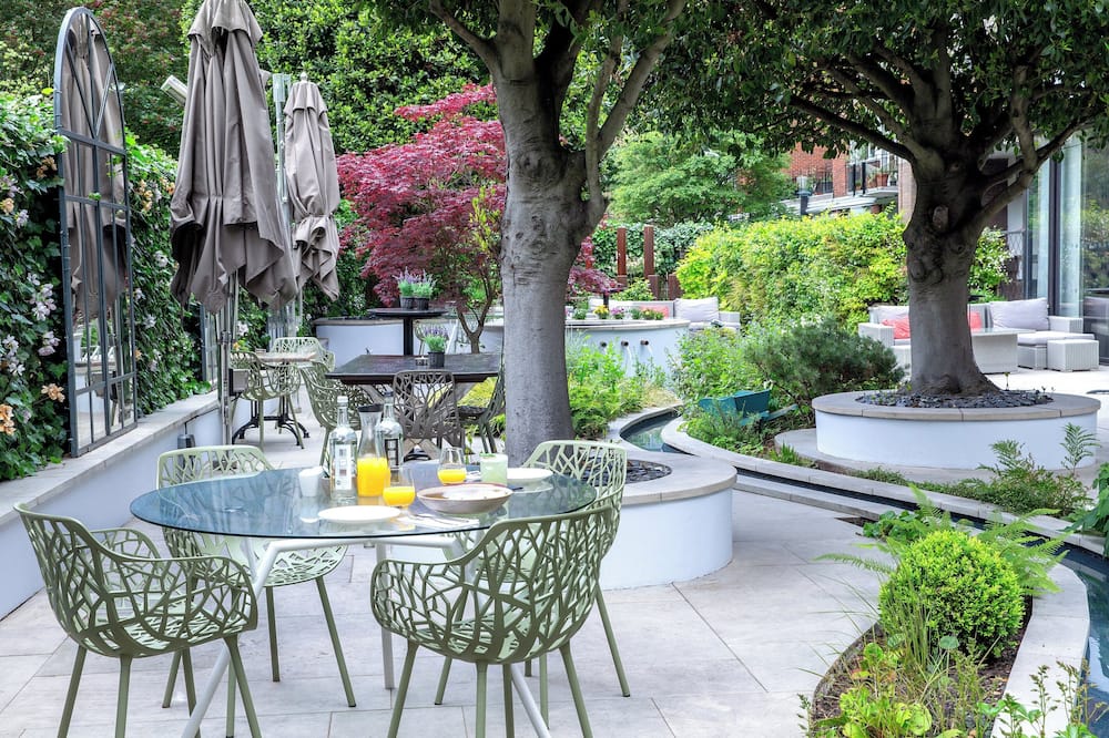 Bedford Hotel 写真