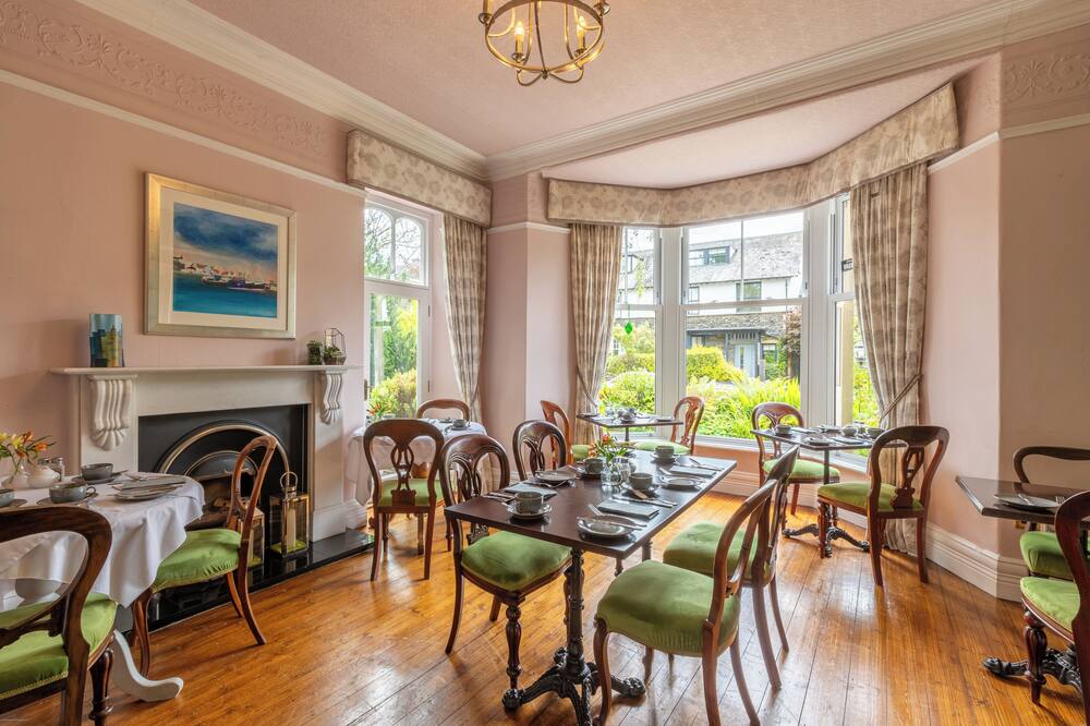 オークフォールド ハウス 写真