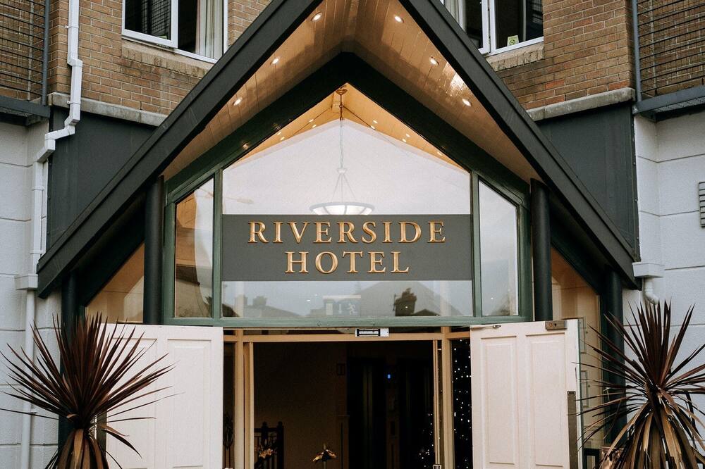 リバーサイド ホテル 写真