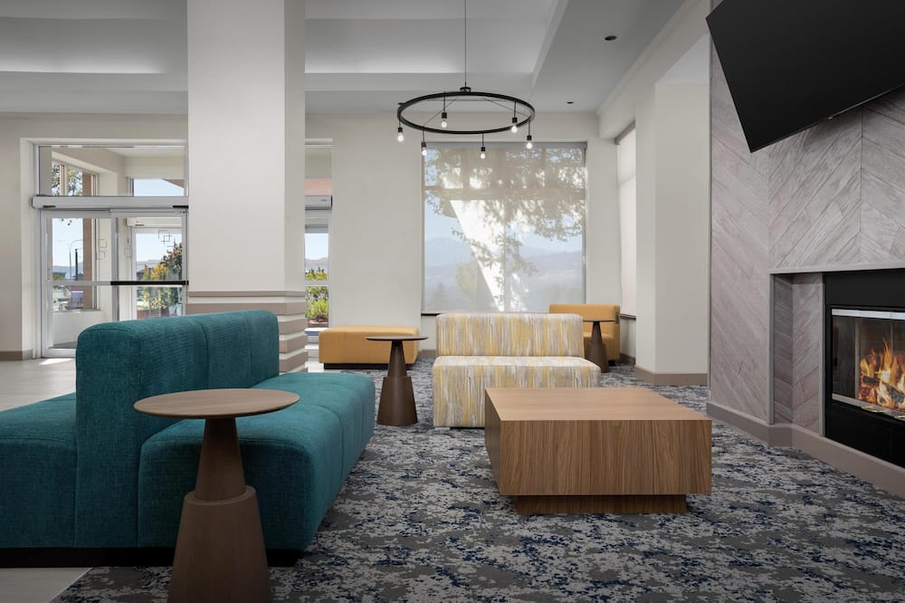 Hilton Garden Inn Colorado Springs North Air Force Academy 写真