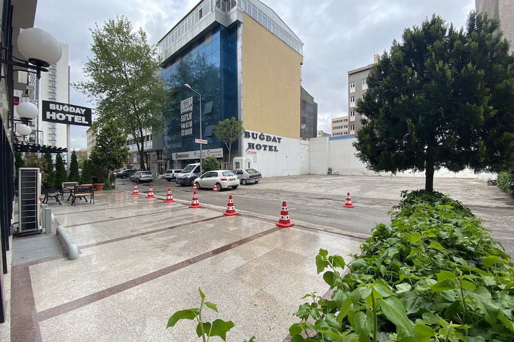 バグデイ ホテル 写真