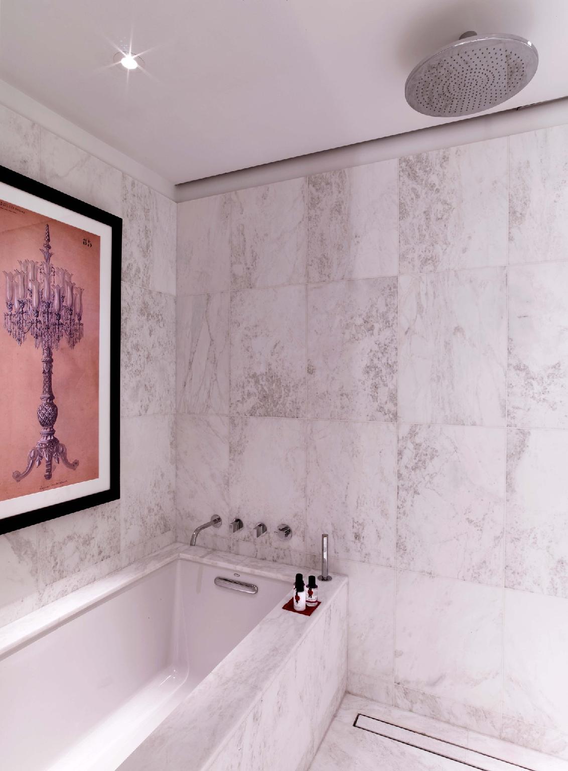 バカラ ホテル アンド レジデンシズ ニューヨーク 写真