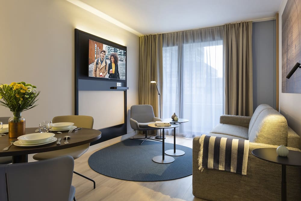 シタディーヌ ラ デファンス パリ 写真