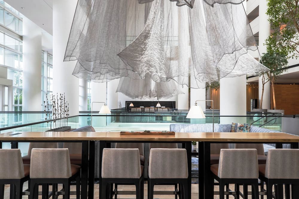 ルネッサンス シャンバーグ コンベンション センター ホテル 写真