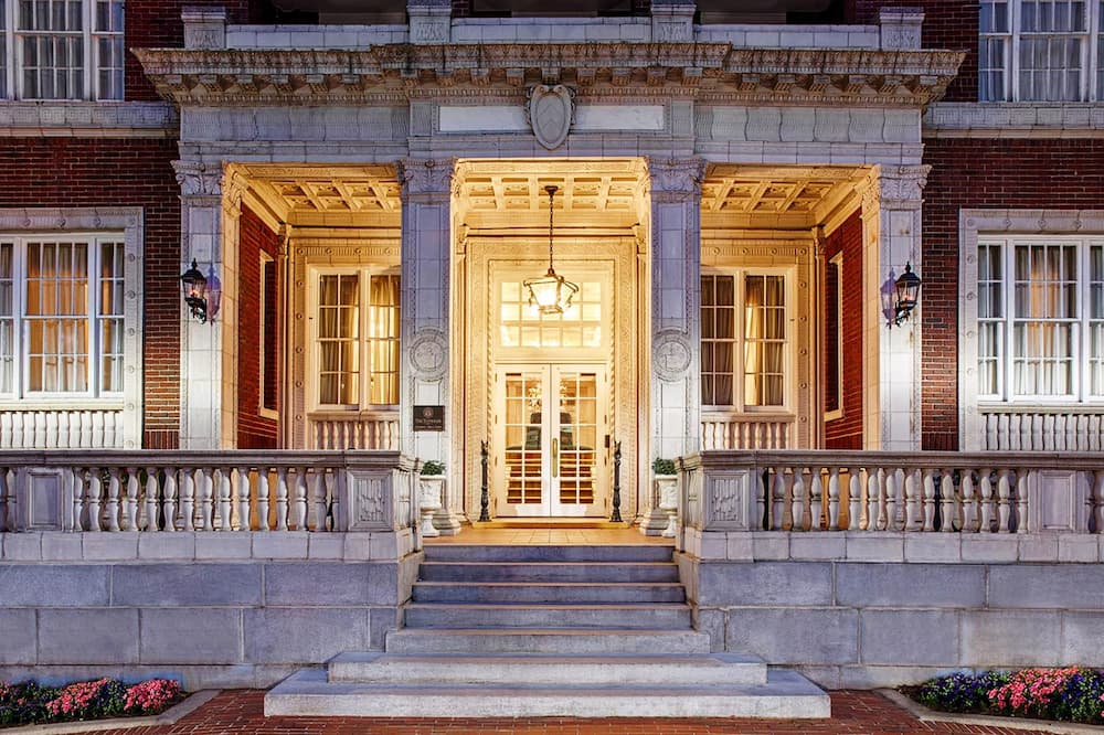 Tutwiler Hotel Birmingham, a DoubleTree by Hilton 写真