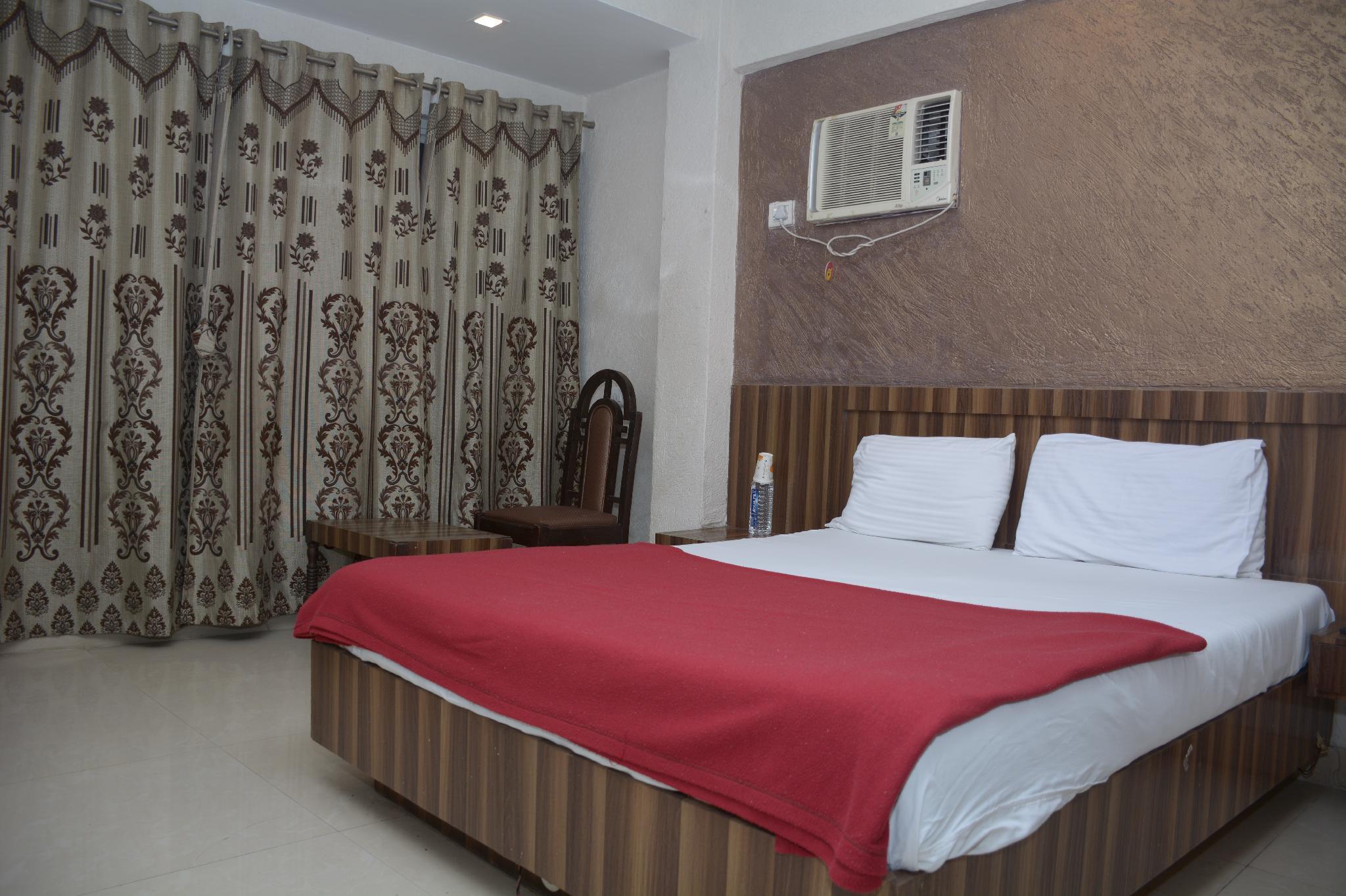 ホテル アル サウジア 写真