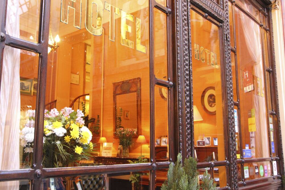 オテル ショパン 写真