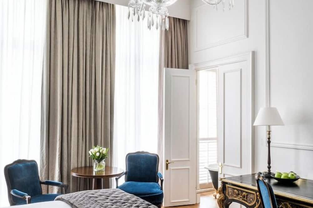 ザ ケンジントン ホテル 写真