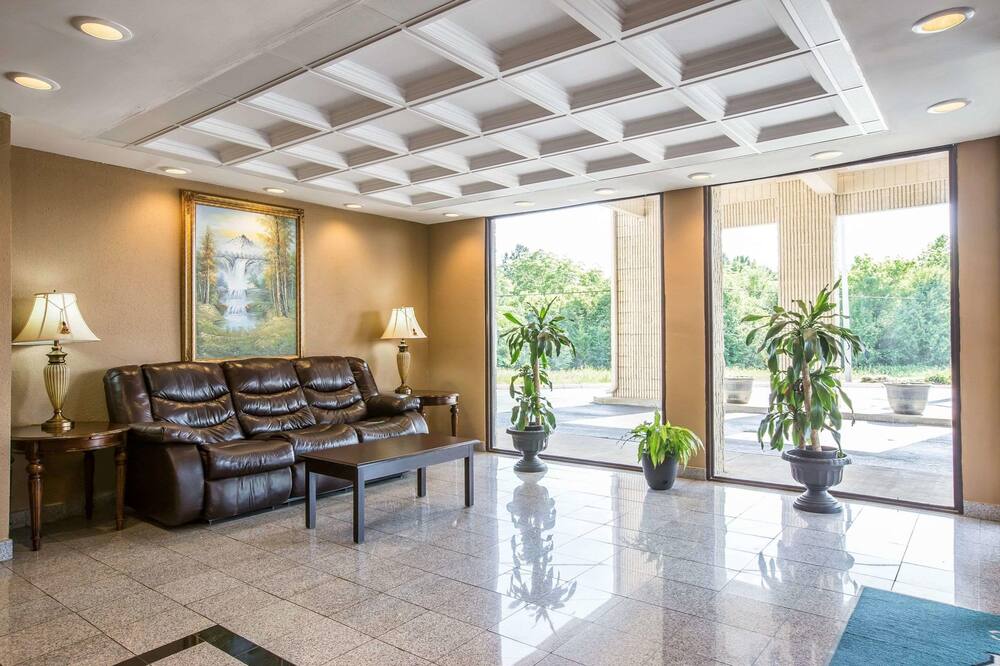 クオリティ イン ガフニー I-85 写真