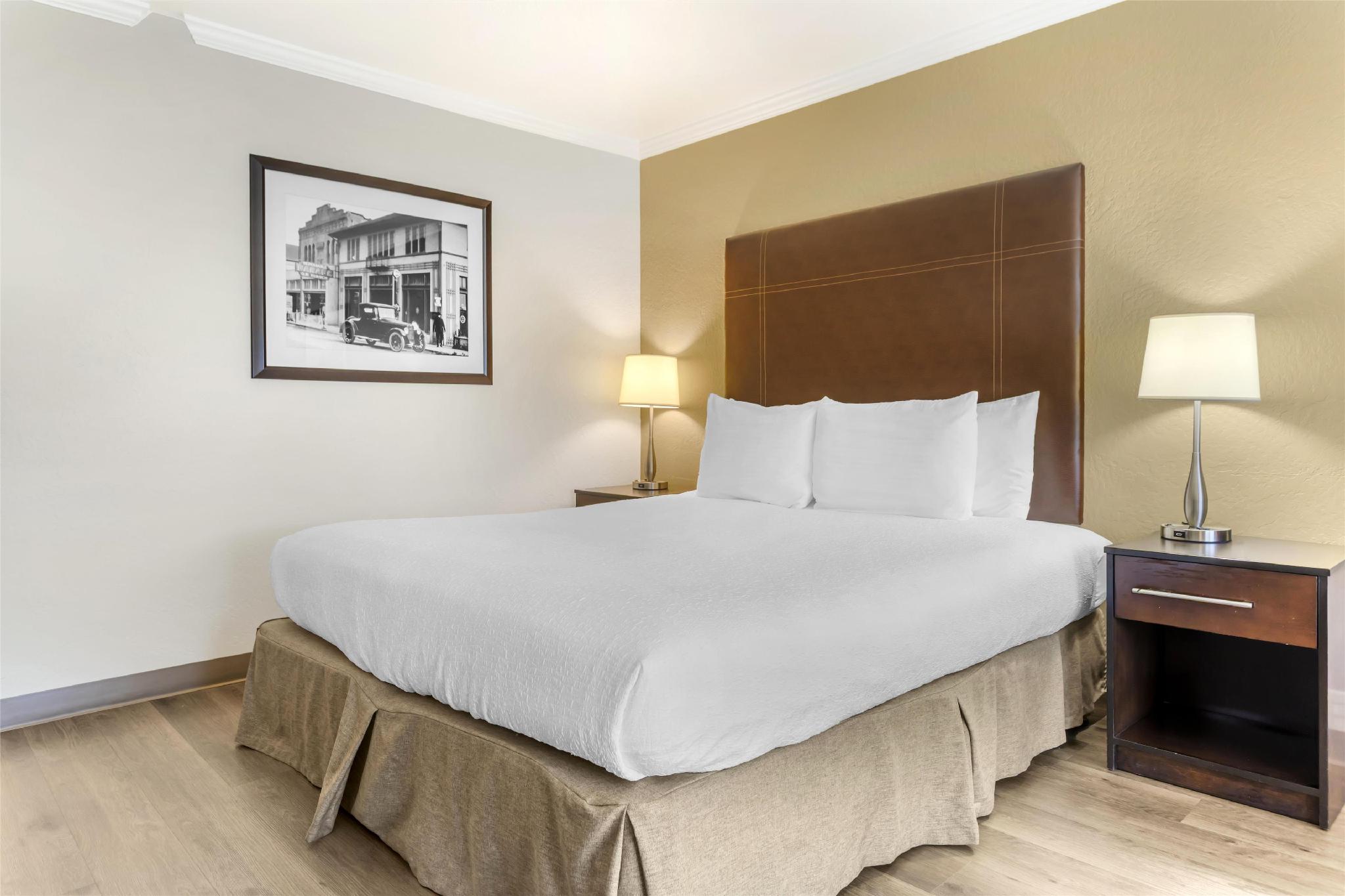 Best Western Plus Garden Court Inn 写真