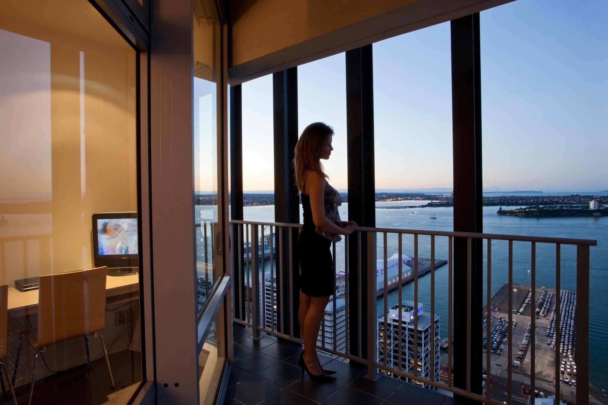 オークス オークランド ハーバー スイーツ 写真