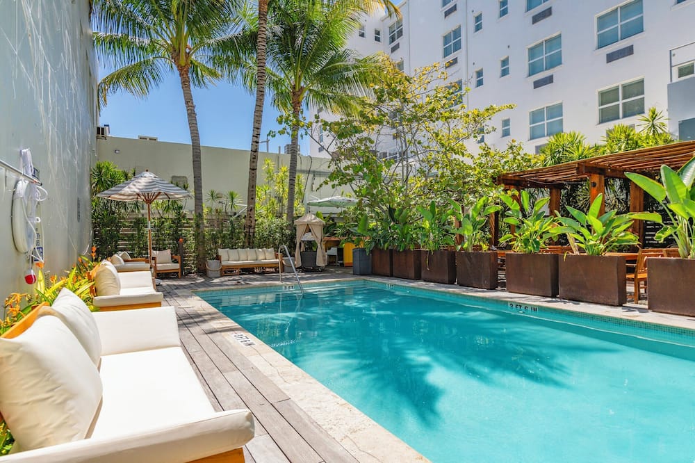 グローバル ラグジュアリー スイーツ アット ザ エイペックス マイアミ 写真