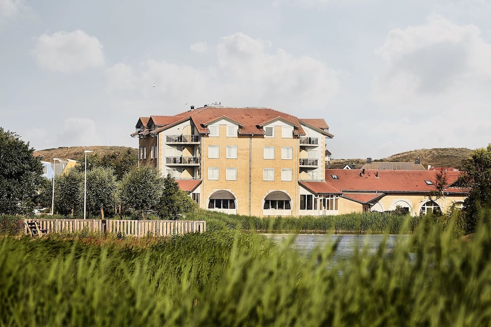 ホテル グリーンサイド テクセル 写真