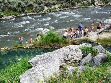 イエローストーン?　マンモスエリア　温泉