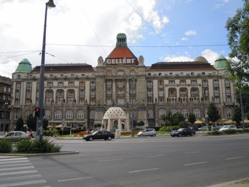 どっぷり温泉につかってきた