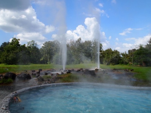 サンカンペーン温泉