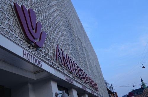 2歳子連れ11年ぶりのラトビア、そして北欧へ 09 コペンハーゲンのカフェ・アンデルセンとストロイエ散策