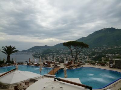 初夏のイスキア島で優雅なバカンス♪　Ｖｏｌ２５（第４日目午後）　☆イスキア島モンテ・ヴィコ(Monte Vico)～サン・フランチェスコ(San Francesco)：モンテ・ヴィコの山頂にあるホテルを探検♪そしてサン・フランチェスコからフォリオを見渡す絶景を眺めて♪