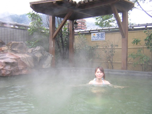 ちょいと温泉に入りに台湾へ