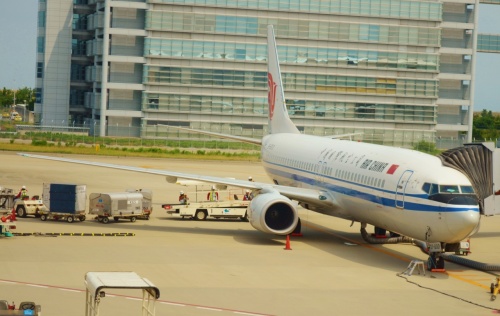 4歳娘と二人でブダペスト、プラハ、ストックホルムの旅-1.安物買いの銭失いだった航空券（中国国際航空）