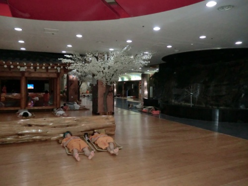 チムジルバンで温まる冬のソウル