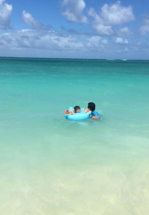 タロさん(５歳)の「ハワイって楽しいね🎶」３