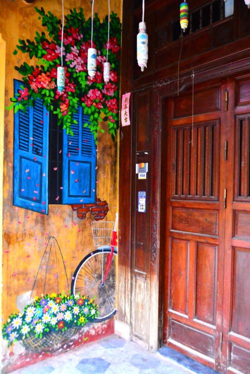 ヴェトナムローカルな風に吹かれて”ホイアン”＆”ダナン”麗しのリゾートへ(前編）イエローヴィンテージのいにしえ”ホイアン”