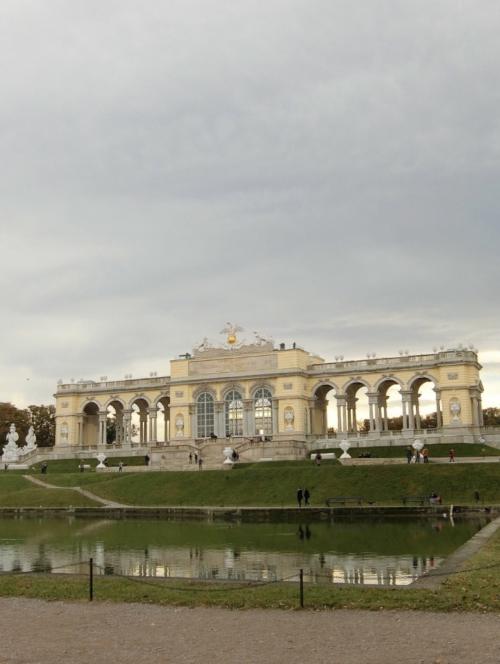 ときめきのウィーン秋旅 Part 2  母娘2人 ♪ 夏の離宮お散歩&amp;ウィーン飯