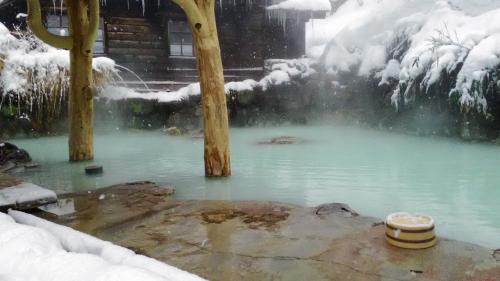 田沢湖高原温泉連泊と乳頭温泉郷　3日間のツアーに行ってきました。