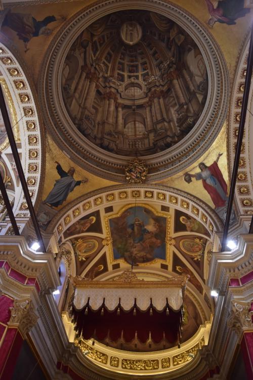 2018年子連れマルタの旅（５）～灼熱のゴゾ島：直火焼きか蒸し焼きか？