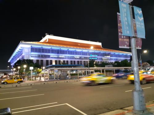 娘を巻き込みJGC修行　ビジネスクラスで台湾へ①　移動日