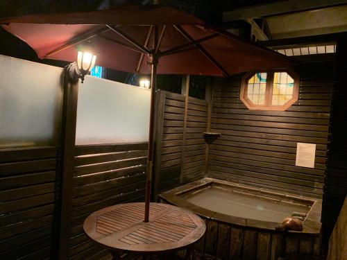 赤ちゃんと源泉かけ流し温泉でまったり! 台湾グルメに舌鼓! 抱っこで弾丸週末旅行