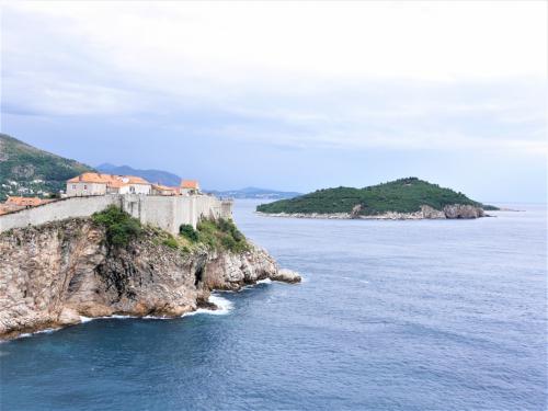 クロアチア等 ４ヵ国個人旅行１．出発～ドブロブニク(前) 城壁巡り、旧市街散策