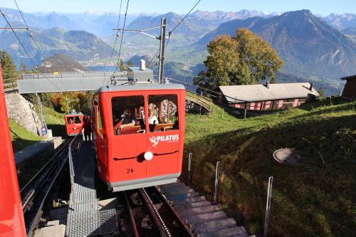 シニアー夫婦のスイスゆっくり旅行30日　 (28)ピラトゥス山に上がりました(続10月14日)