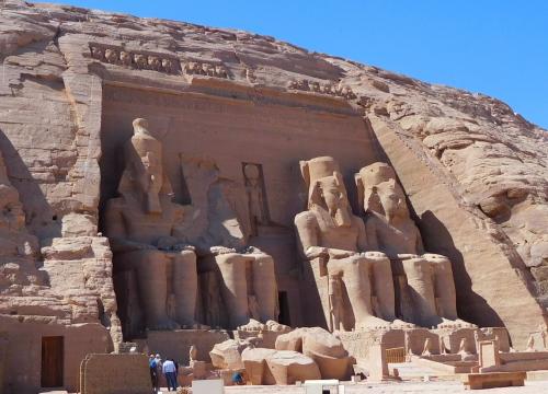 8日間のエジプトツアー（３）：４日目（アスワン＆アブ・シンベル）